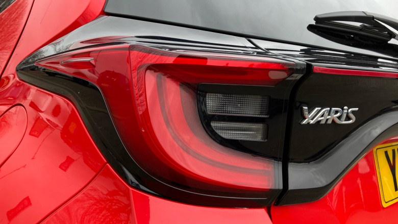 Toyota Yaris 1.5 Hybrid Launch Edition 5dr CVT Hybrid Hatchback